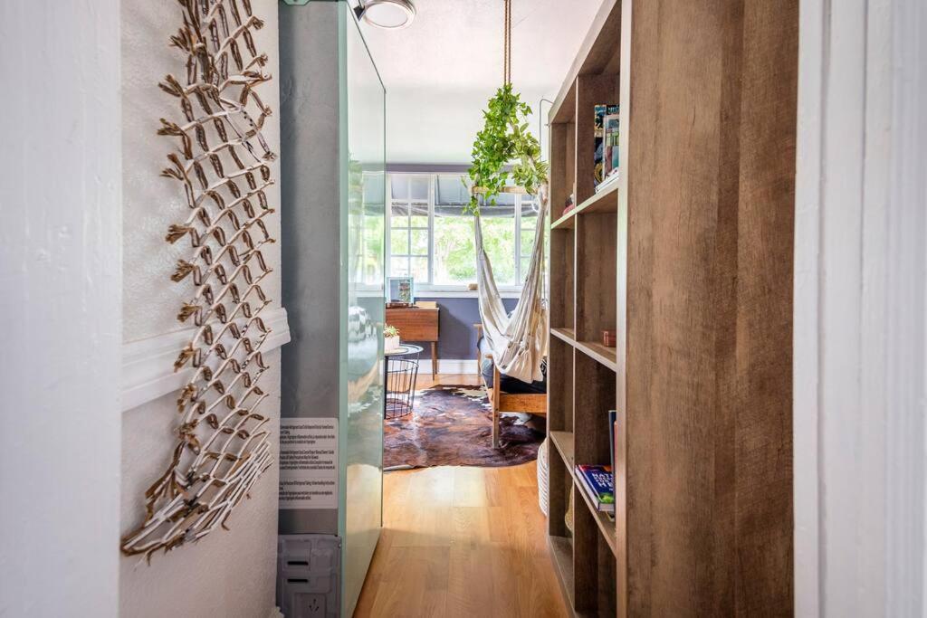The Cozy Villa-Private Parking 마이애미 외부 사진